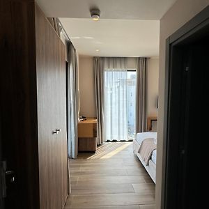 Deluxe Zimmer mit Kingsize-Bett